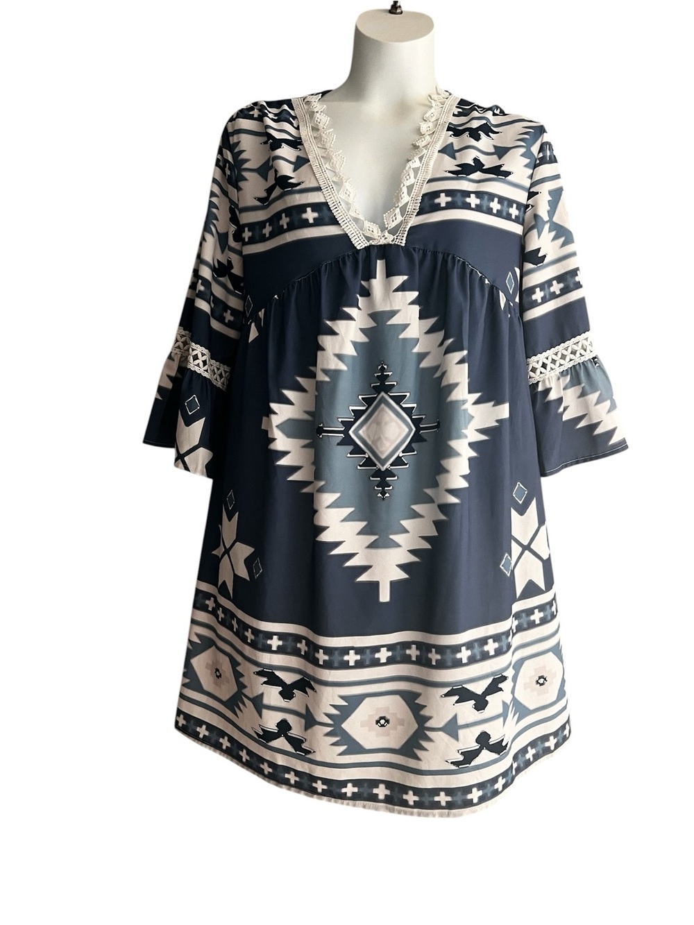 Women's Aztec Print Navy and Cream Printed V-Neck Tunic Top / Dress Size XL